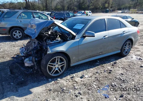 2015 Mercedes-Benz E 350 z USA, uszkodzony, nr VIN WDDHF5KB0FB091142